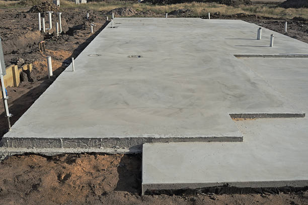 Best Concrete Retaining Walls in Weatogue, CT